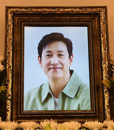 lee sun kyun squid game|South Korea police defend probe of 'Parasite' actor who was .